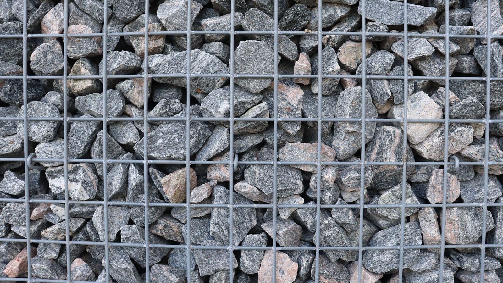 Block vs Concrete vs Timber Retaining Walls: How to Choose